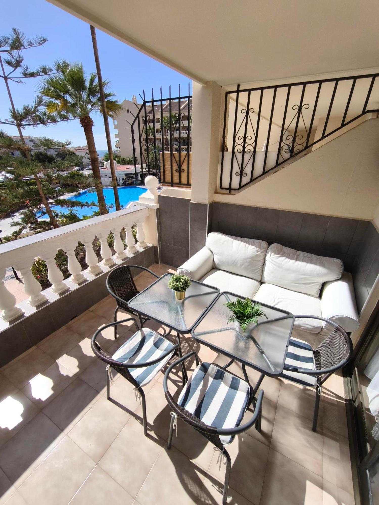 Tenerife Castle Harbour Los Cristianos  Exterior photo